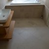 Salle de bains en pierre